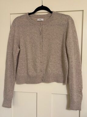 Cashmere Crewneck Button-Front Cardigan Sweater - light tan